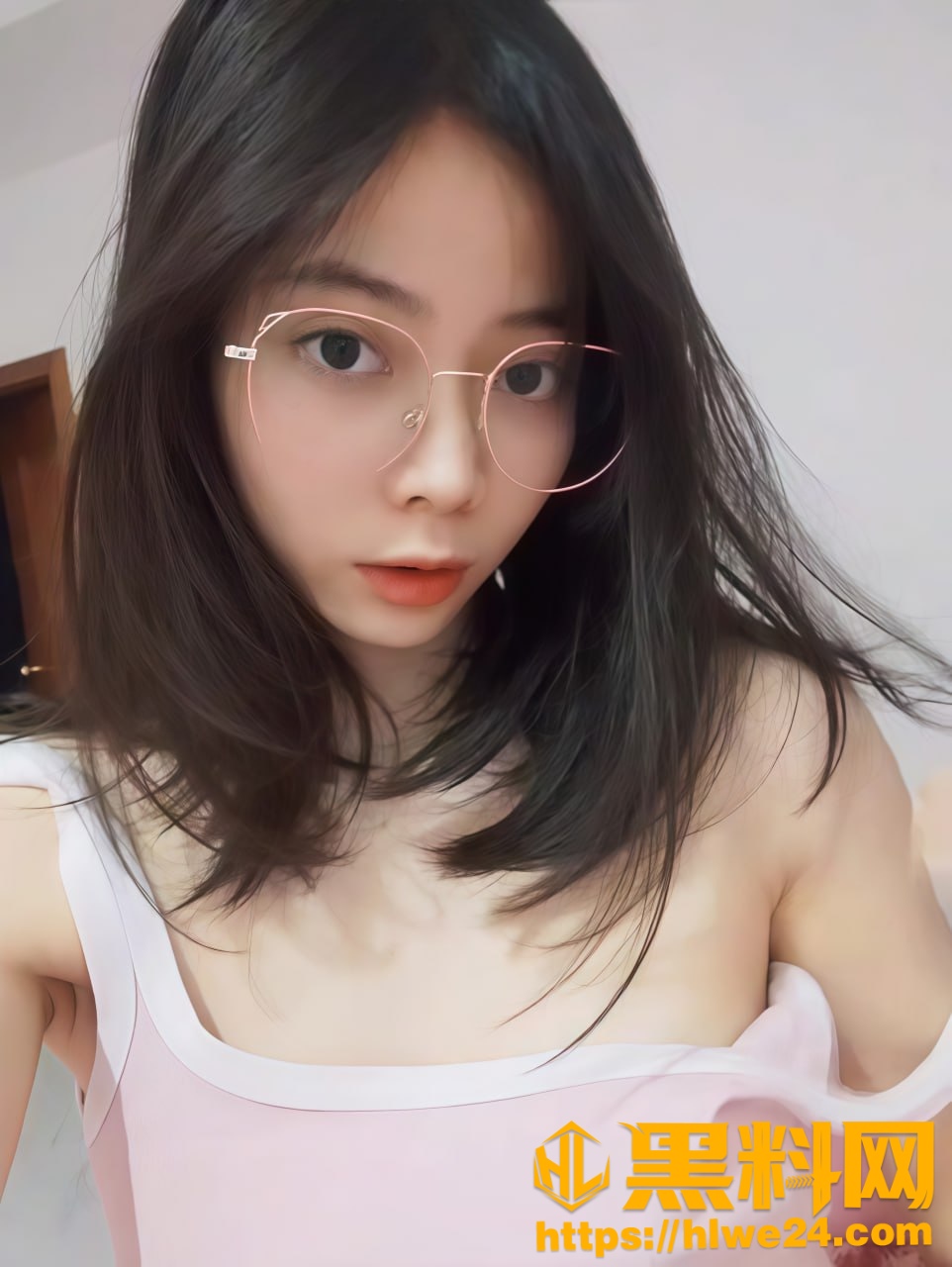 高颜值大学生性爱视频1