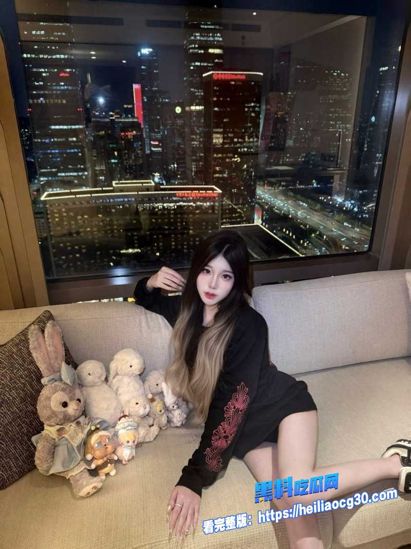 广西文理学院女海王黄姝瑾3