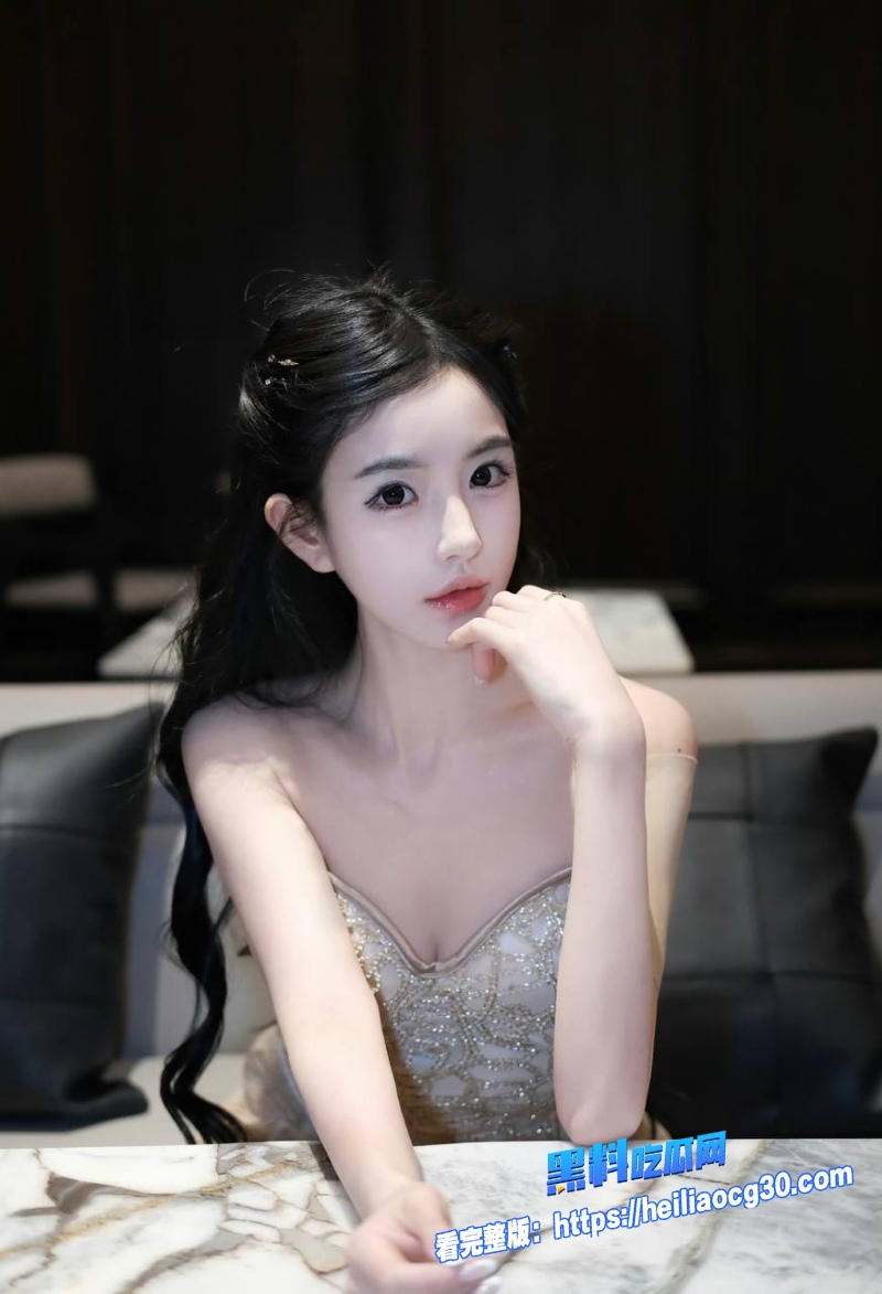 抖音网红Alex7