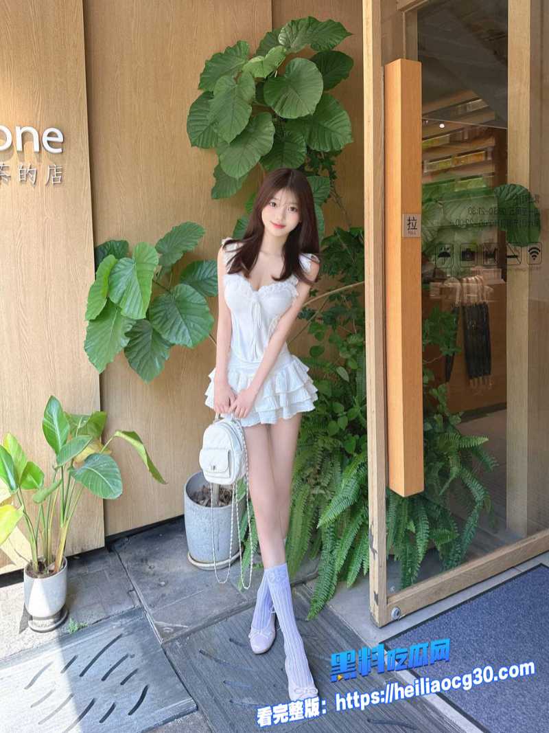 高颜值精神小妹 4