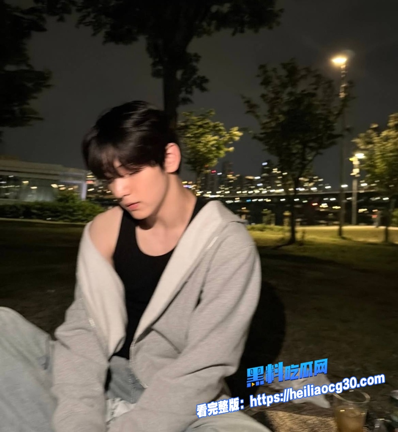 韩国千万网红崔秀彬10