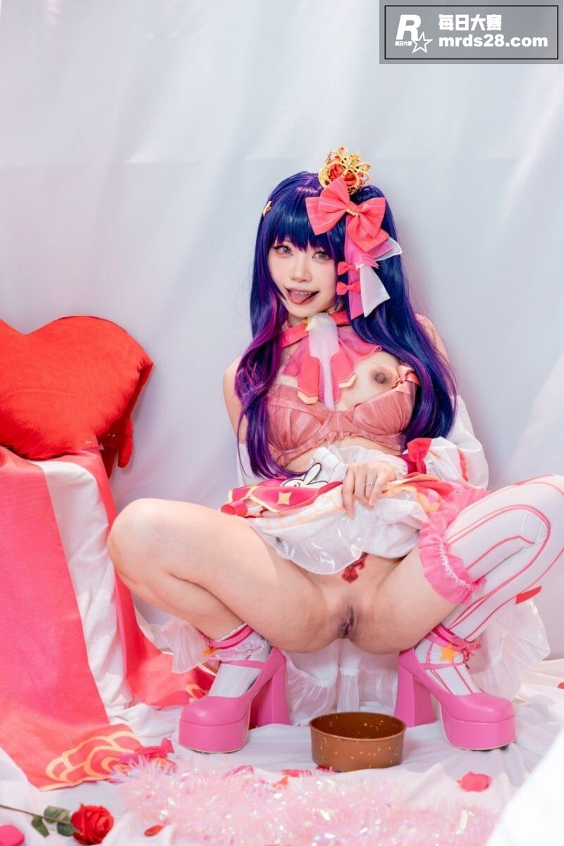 甜蜜二次元COSER相关图片5