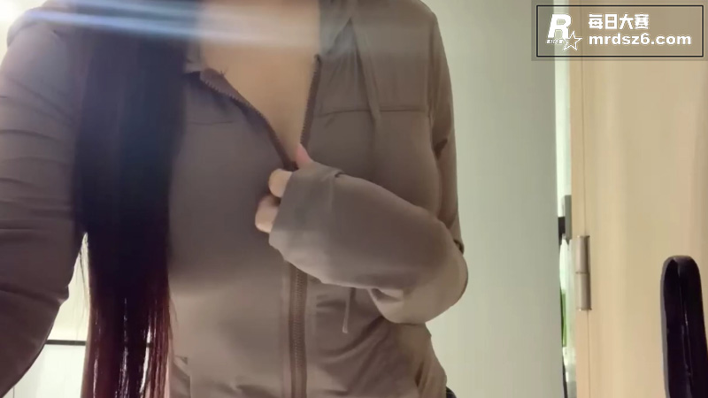 推特极品网黄嫩妹 奺相关图片15