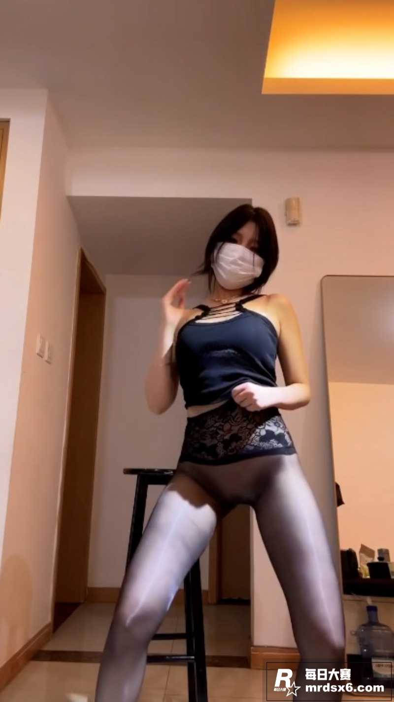 快手20w粉网红 小相关图片6