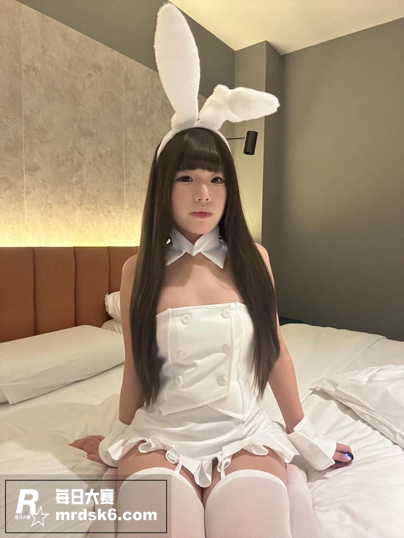 江苏19岁在校女大 相关图片4