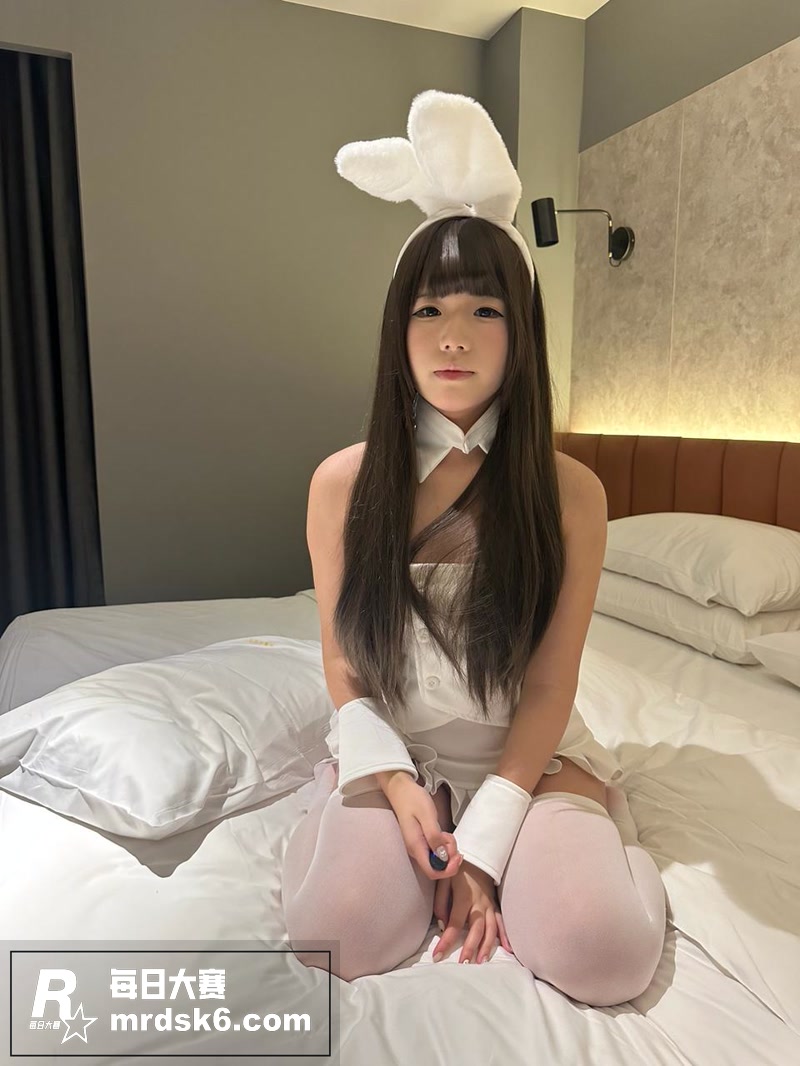 江苏19岁在校女大 相关图片10