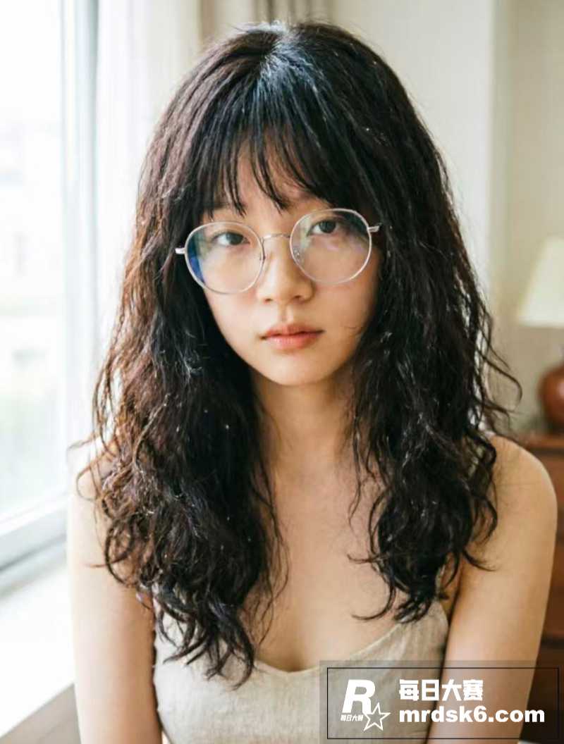 河南高颜值露脸眼镜少相关图片7