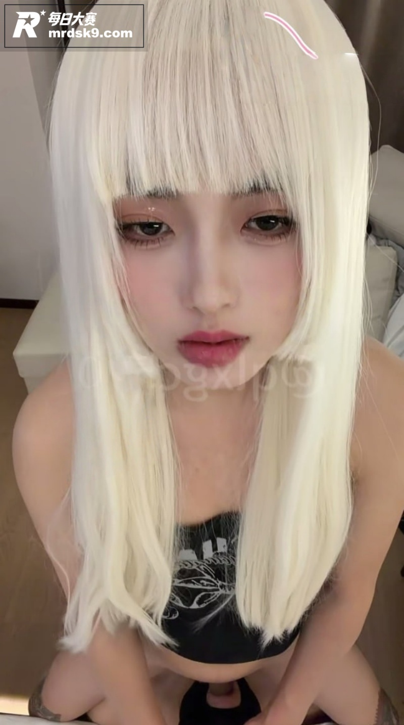 高颜值TS伪娘 榛榛相关图片3