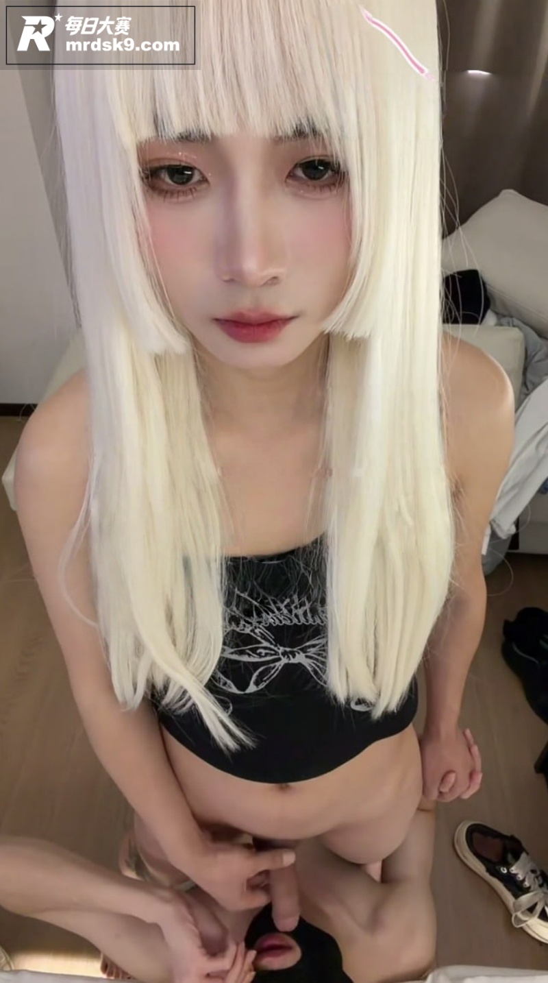 高颜值TS伪娘 榛榛相关图片6
