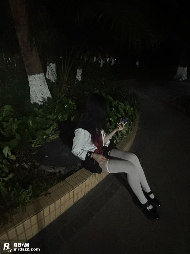 重庆高颜值少女 胡美相关图片2