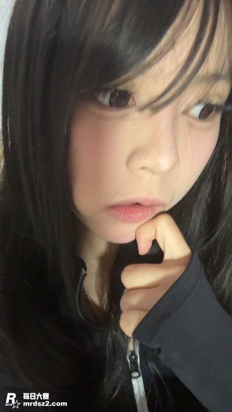 重庆高颜值少女 胡美相关图片24