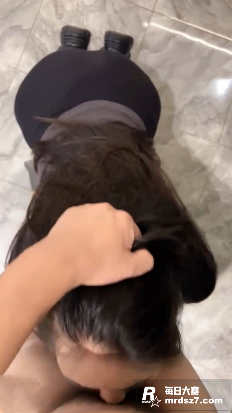 海角社区 奶子即正义相关图片10
