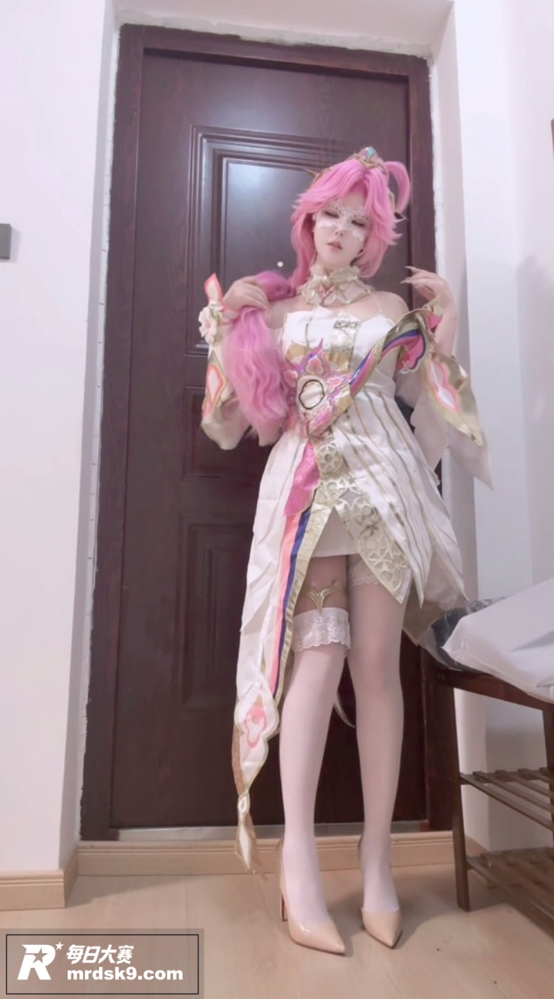 推特福利姬 不要凶小相关图片1