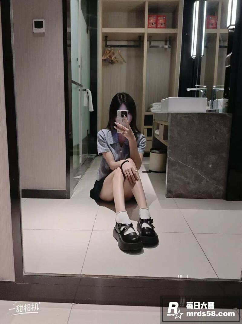 广东极品小母狗 黄沫相关图片4