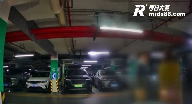 抖音百万粉丝网红 在相关图片24