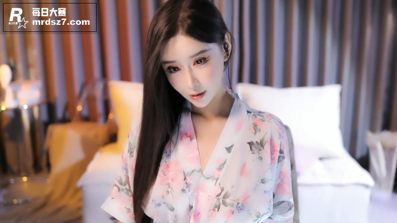 网易CC极品女神 小相关图片2