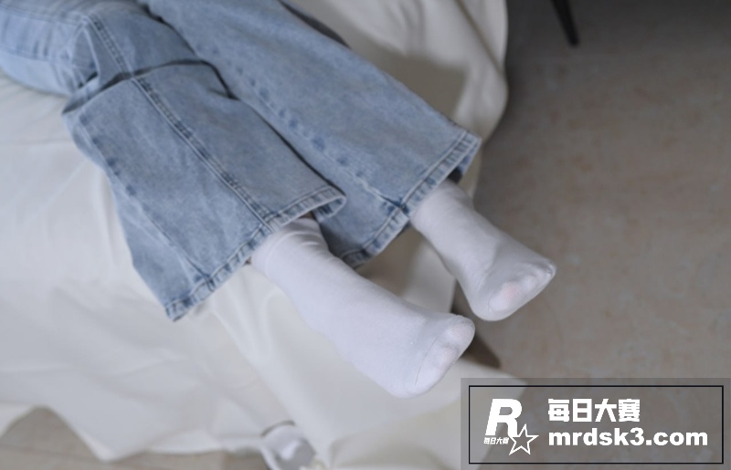 凝思摄影 约拍白色T相关图片6
