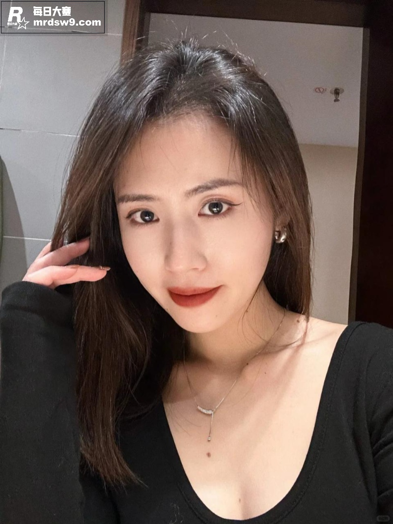 苏州极品高颜值美女 相关图片1