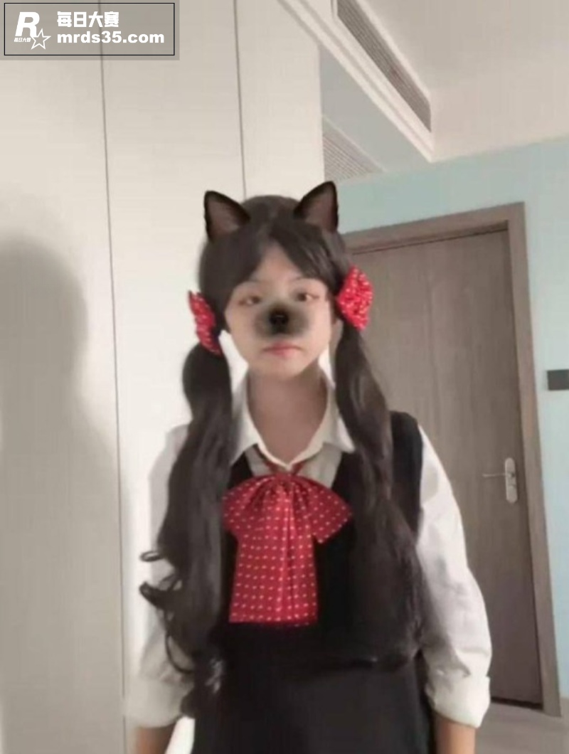 湖南株洲纯欲反差学生相关图片2