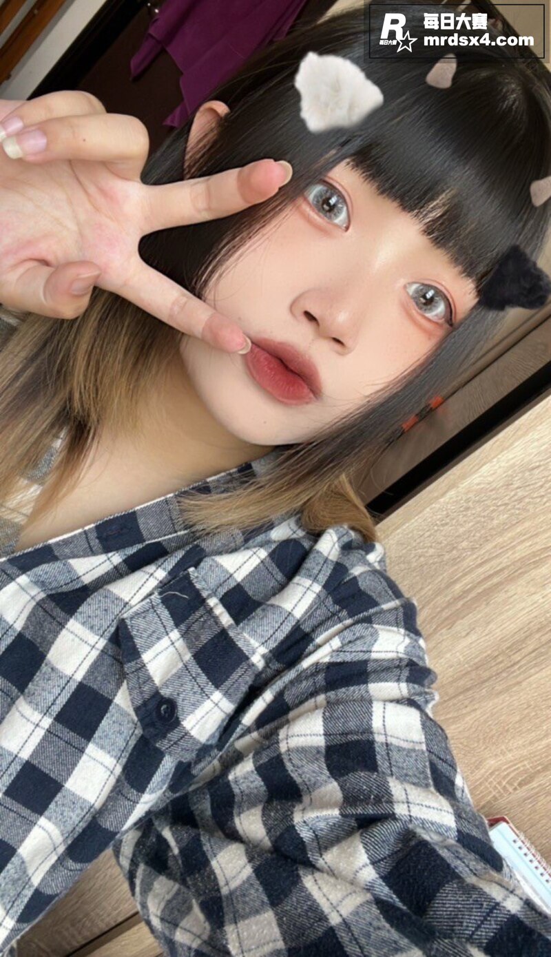 哺乳期清纯人妻 性爱相关图片1