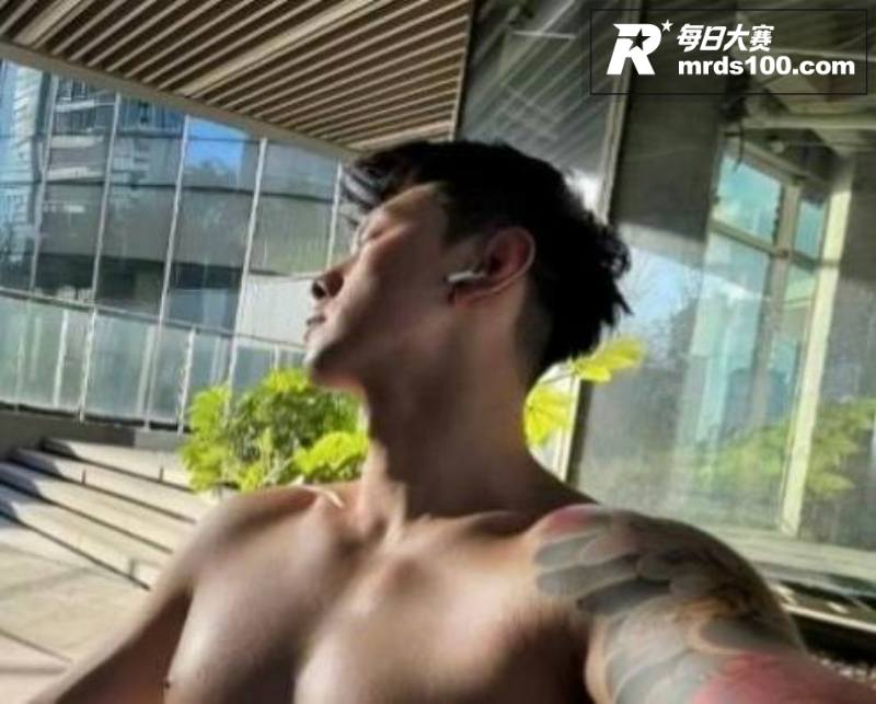 抖音千万粉丝网红 学相关图片26