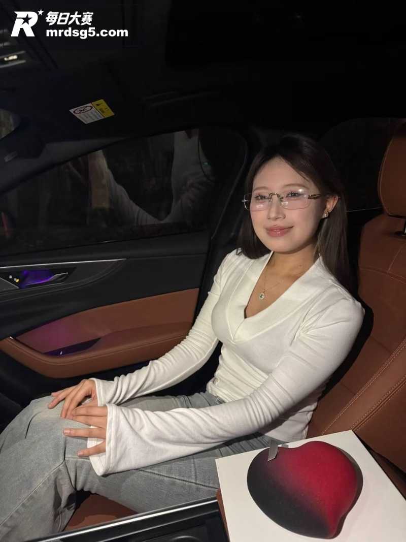 潍坊高颜值反差女神 相关图片4