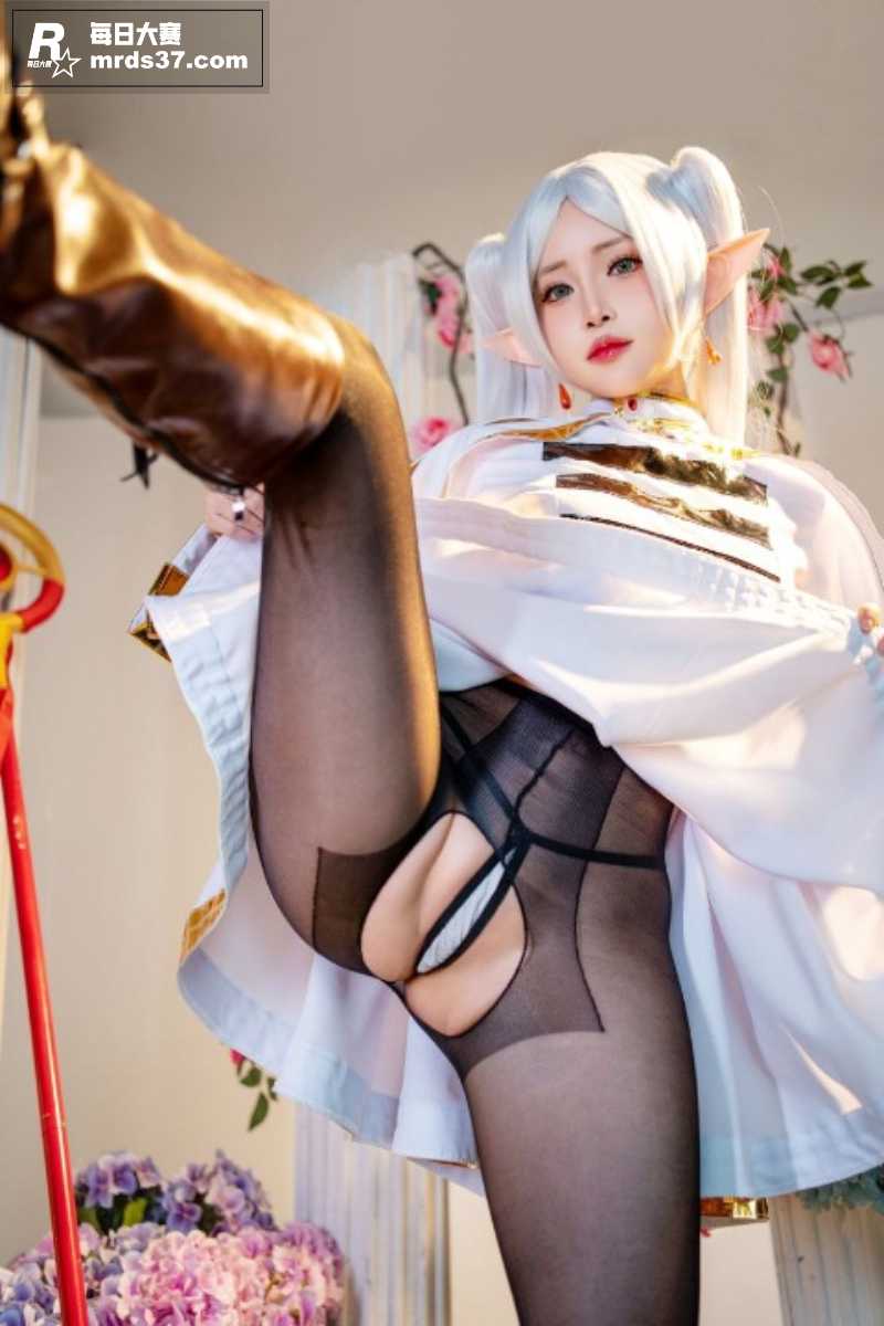 推特巨乳肥臀福利姬 相关图片4