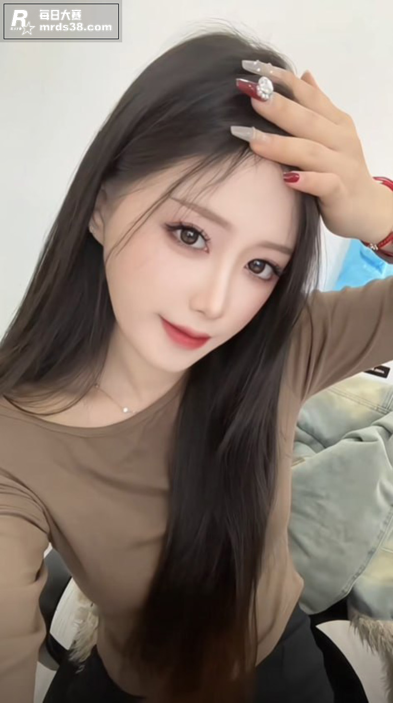 抖音前保时捷店面女主相关图片5