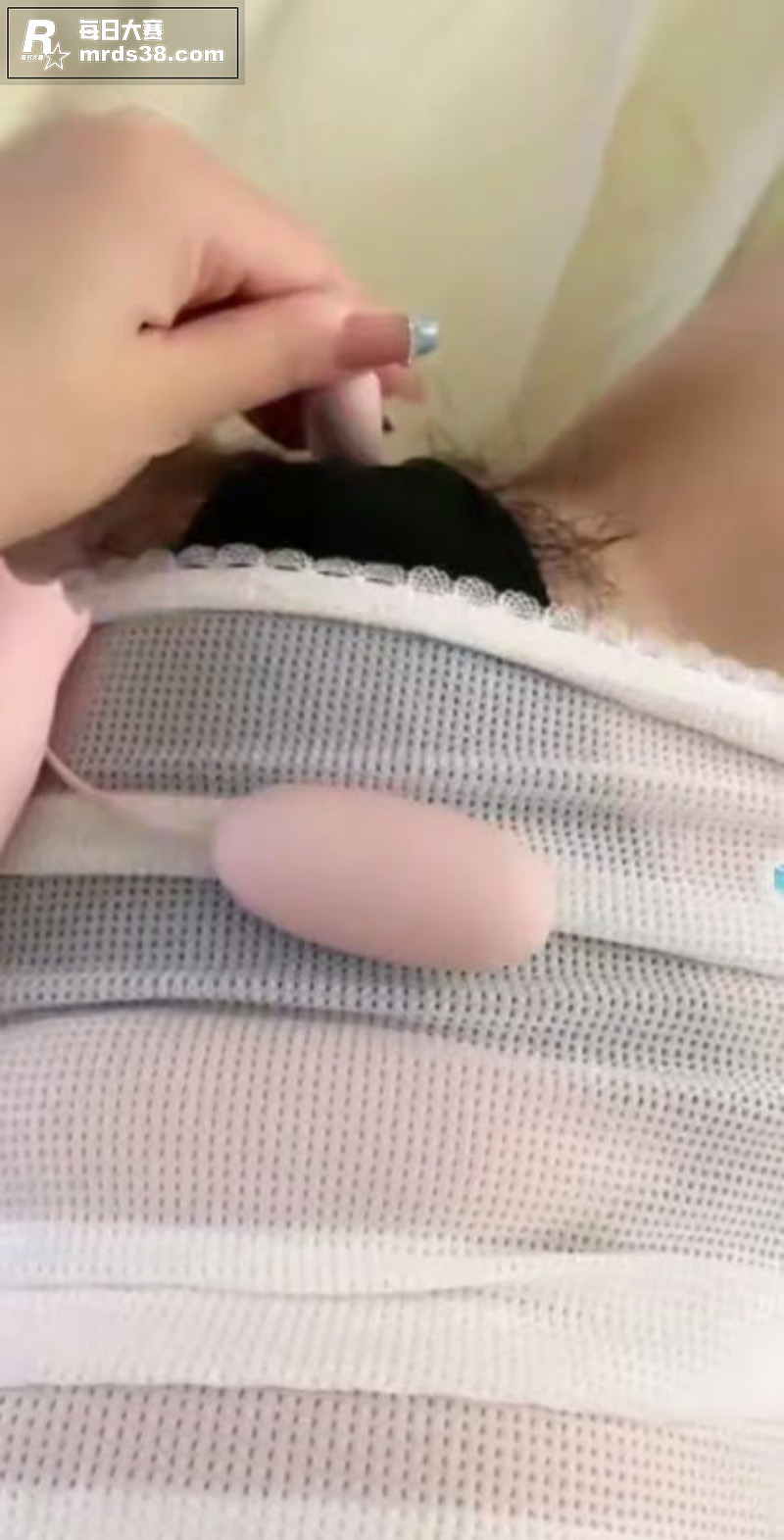 抖音前保时捷店面女主相关图片7