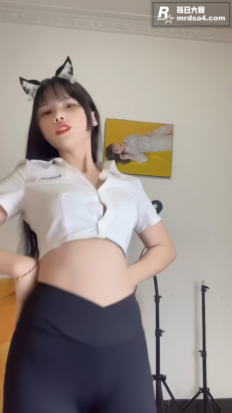 快手高颜值御姐 珊爷相关图片4