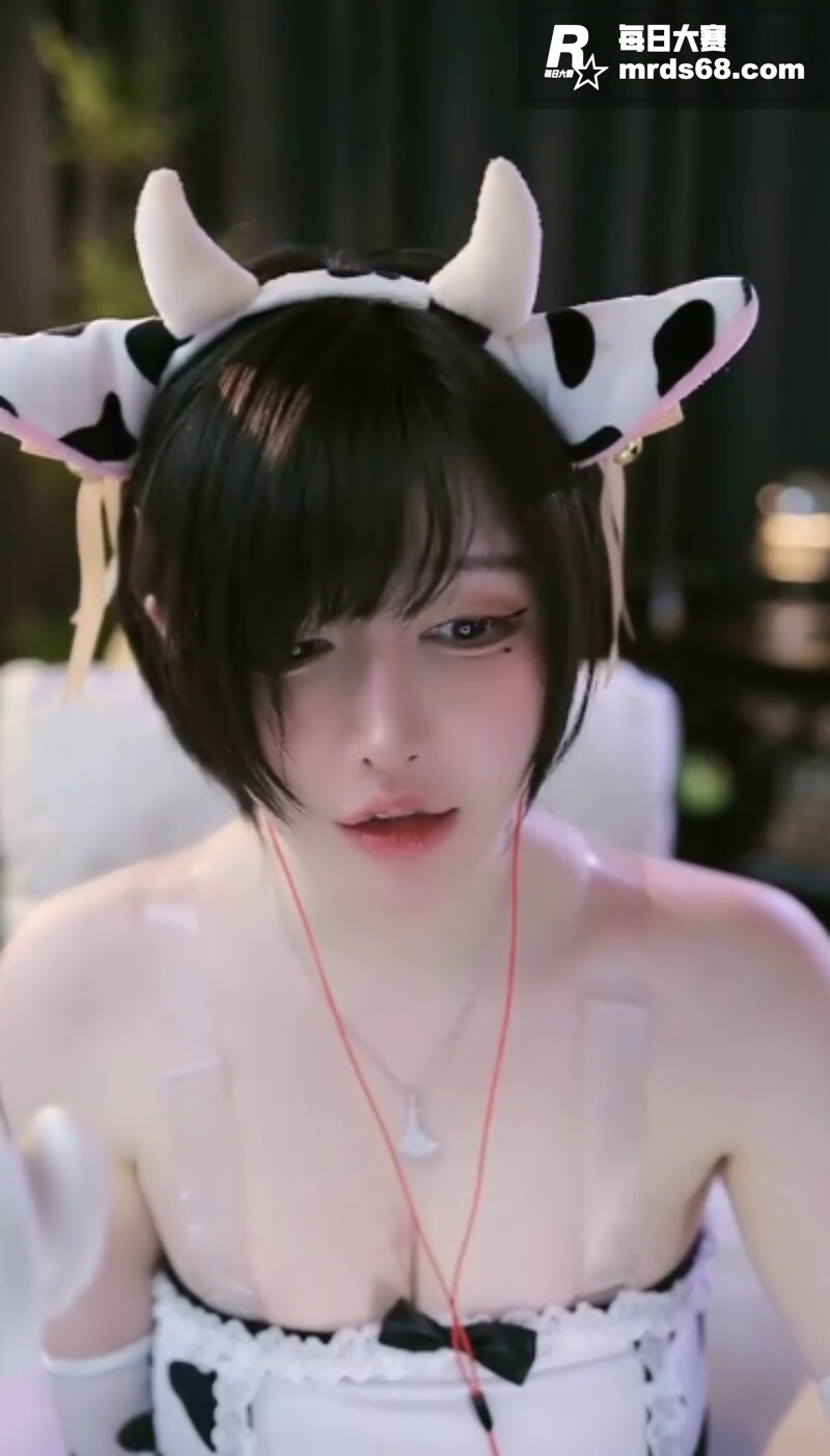 ASMR极品女神 雨相关图片3