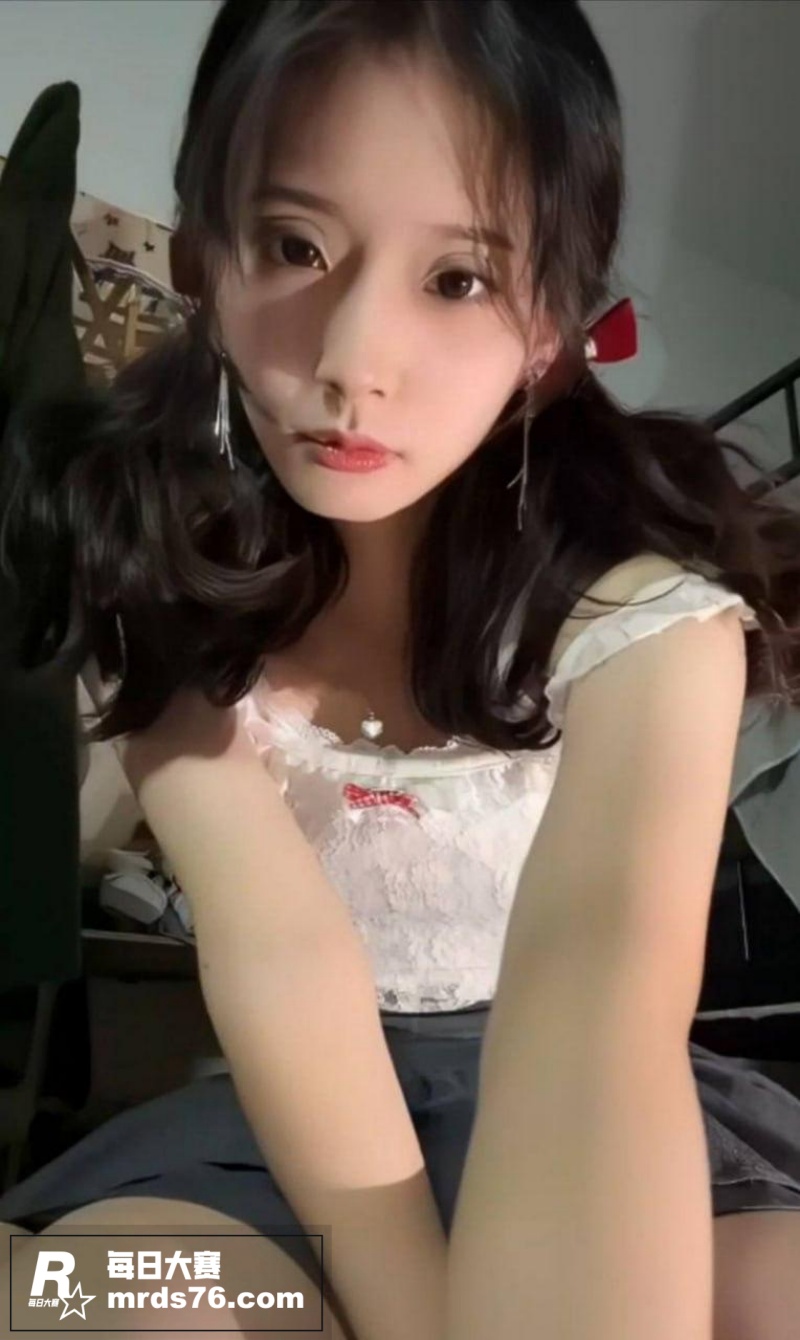 抖音高颜值擦边网红 相关图片1