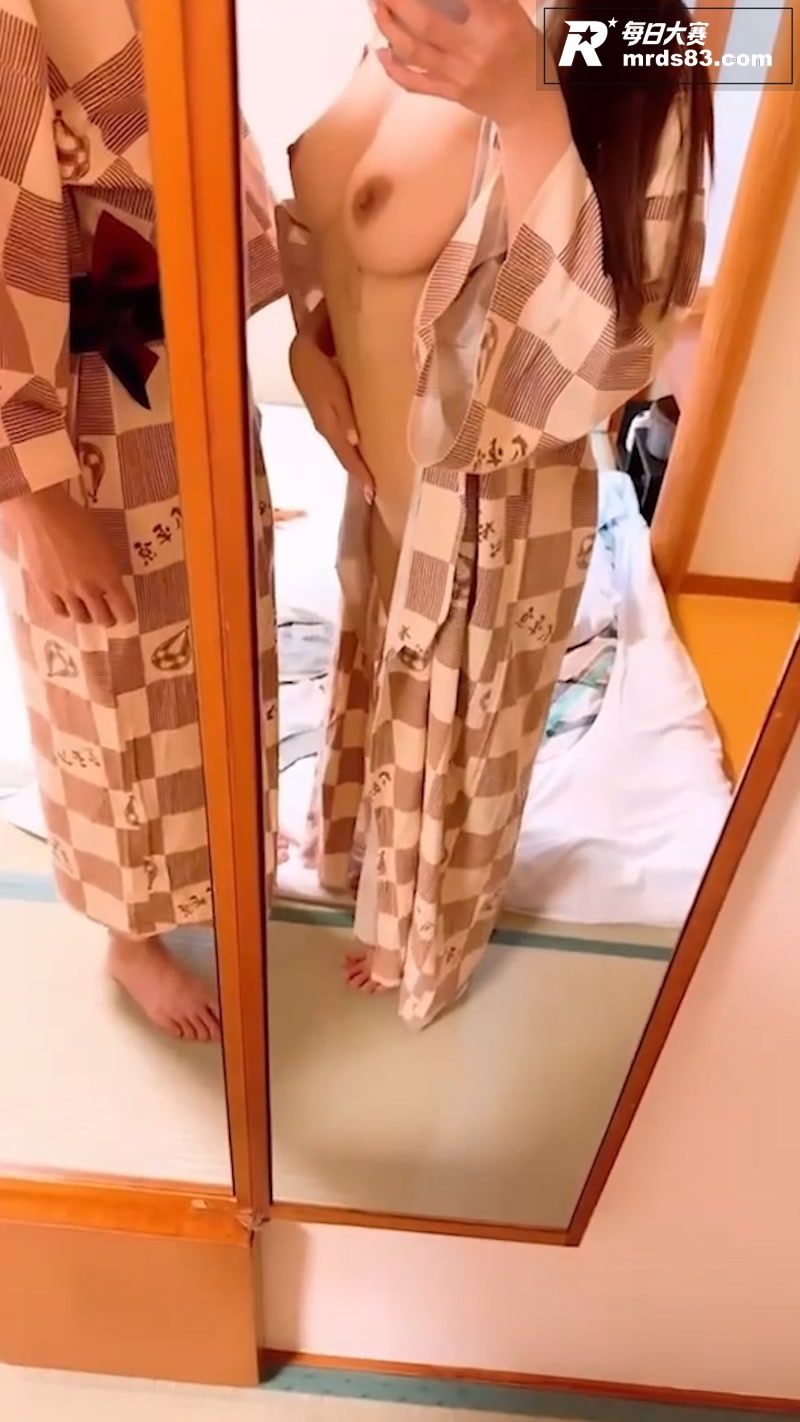 推特高颜值反差御姐 相关图片2