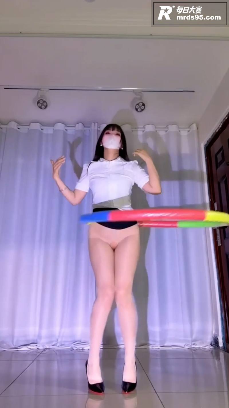 推特极品福利姬 婉婉相关图片16