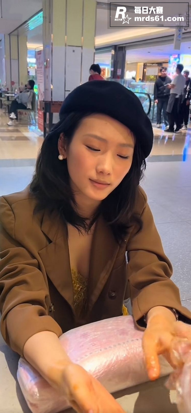 抖音20万粉丝网红 相关图片4