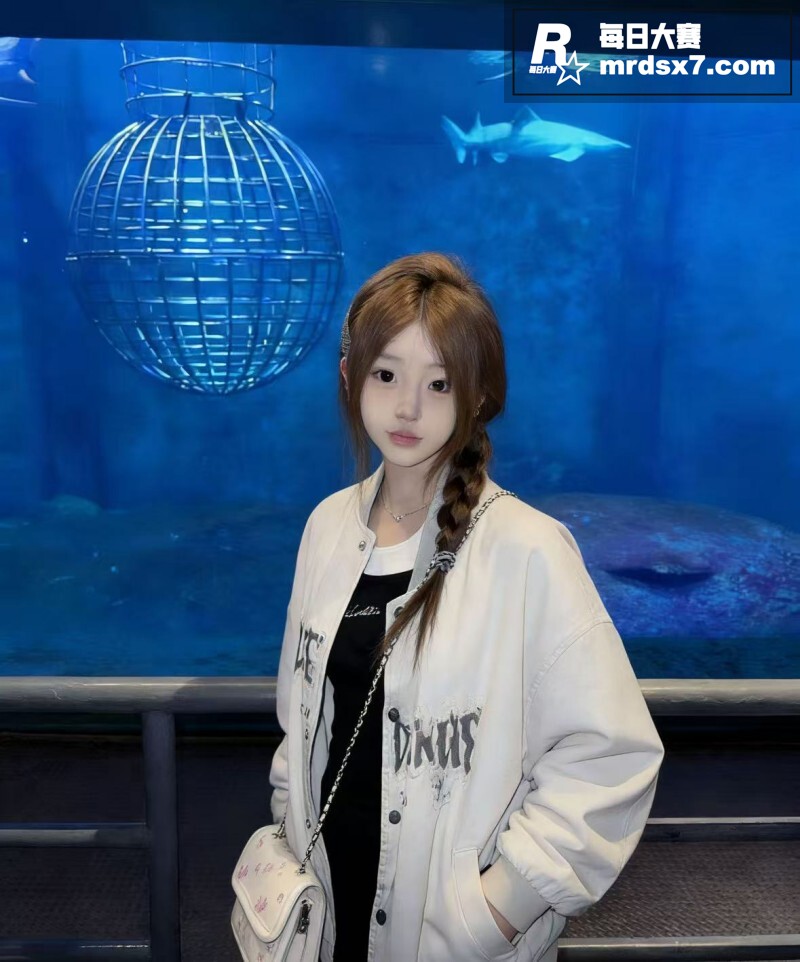 威海极品反差少女 孙相关图片2