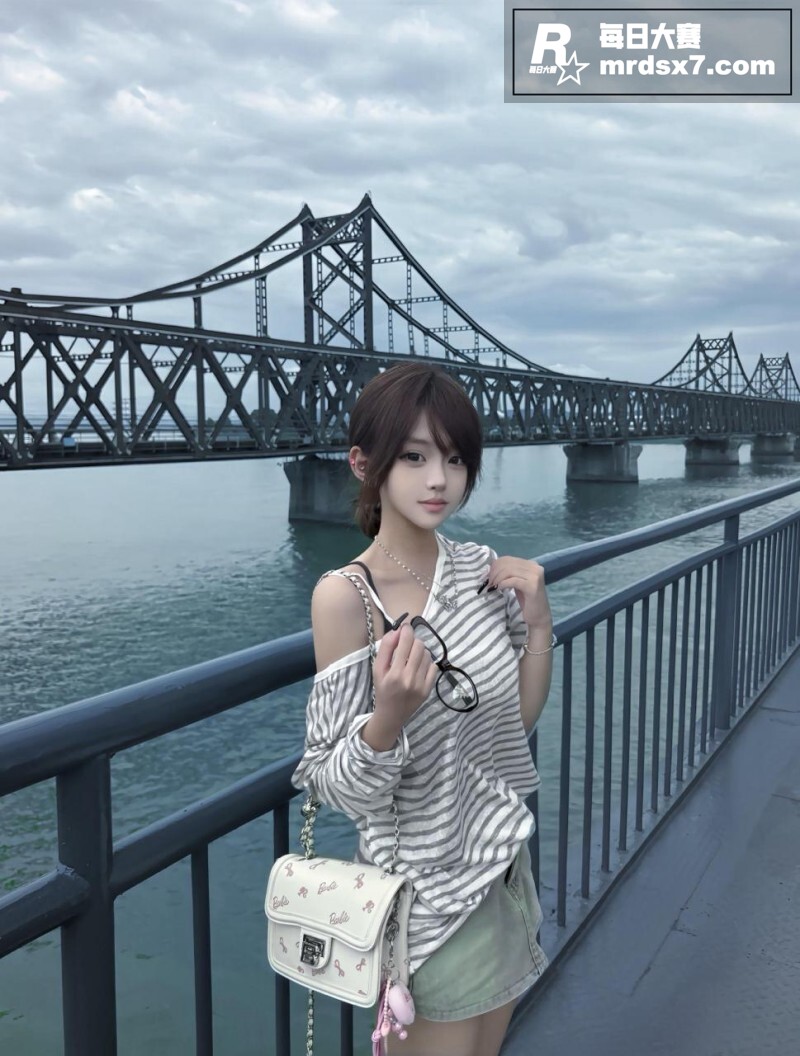 威海极品反差少女 孙相关图片4