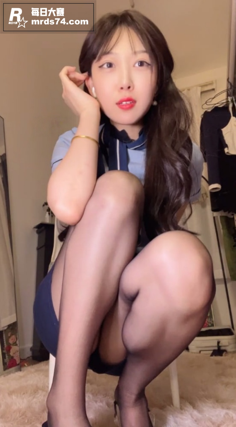 佳佳s空姐剧情红绿灯相关图片2