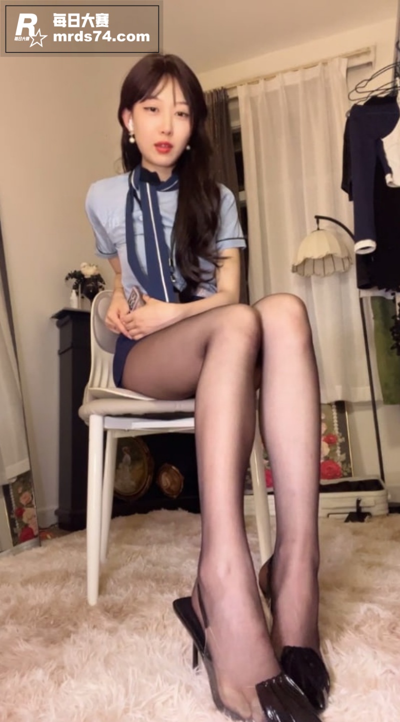 佳佳s空姐剧情红绿灯相关图片7