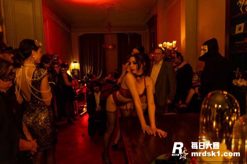 世界顶级情色盛宴 玫相关图片14