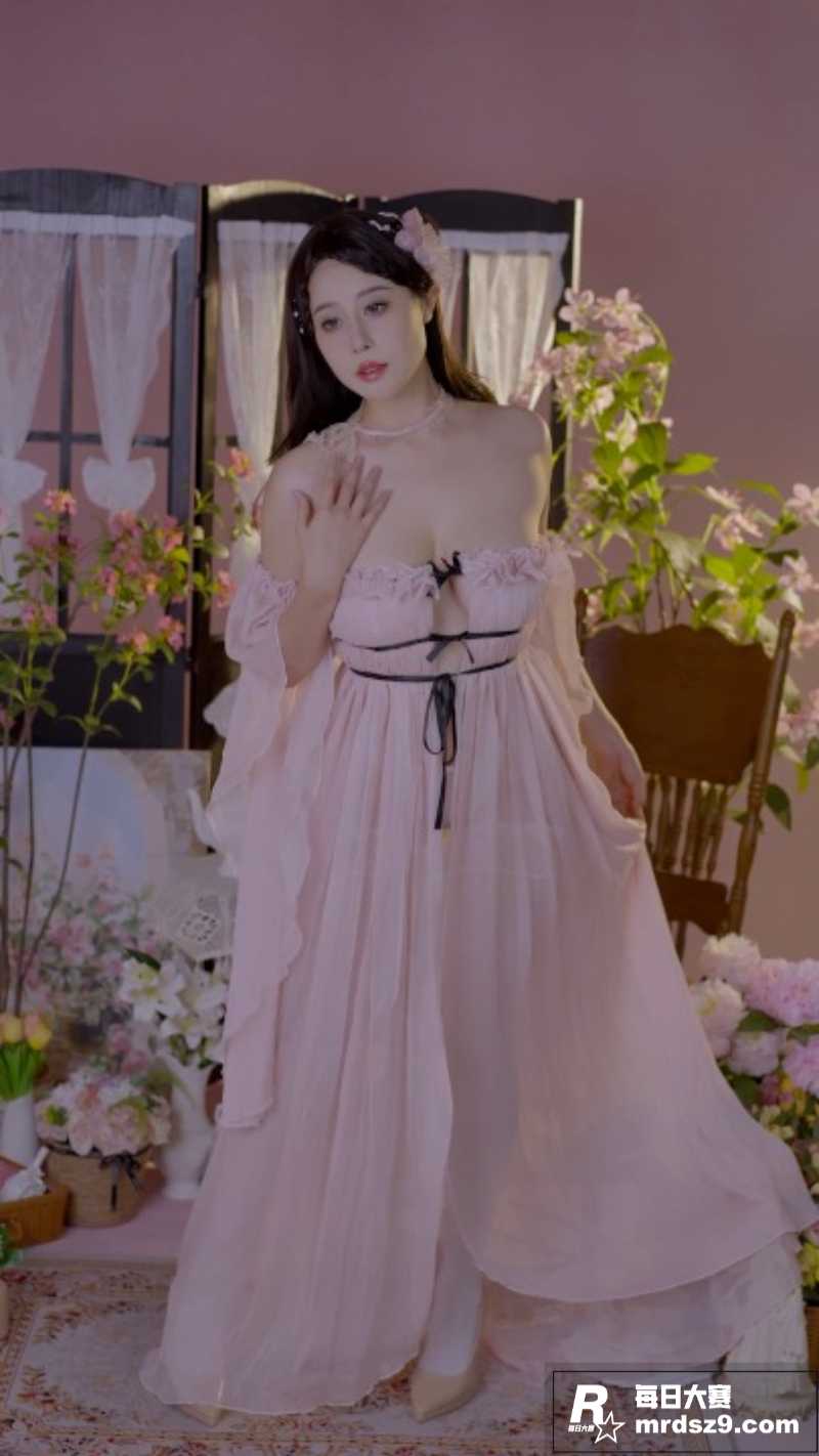 推特极品福利姬 奈汐相关图片1