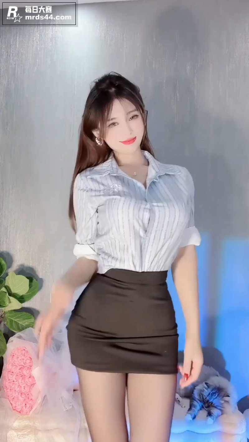 快手高颜值女神 洁宝相关图片2