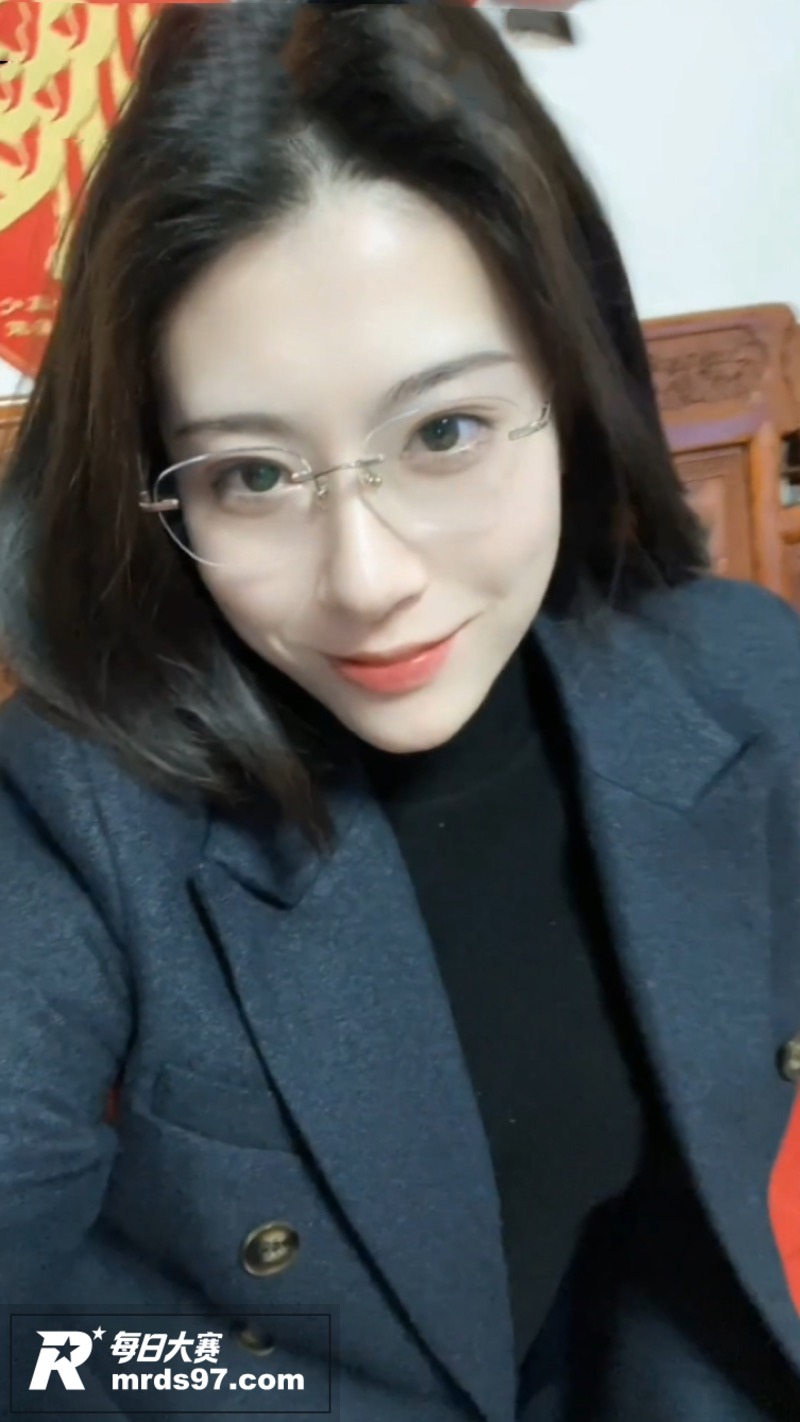 骚妈快乐屋PMV混剪相关图片2