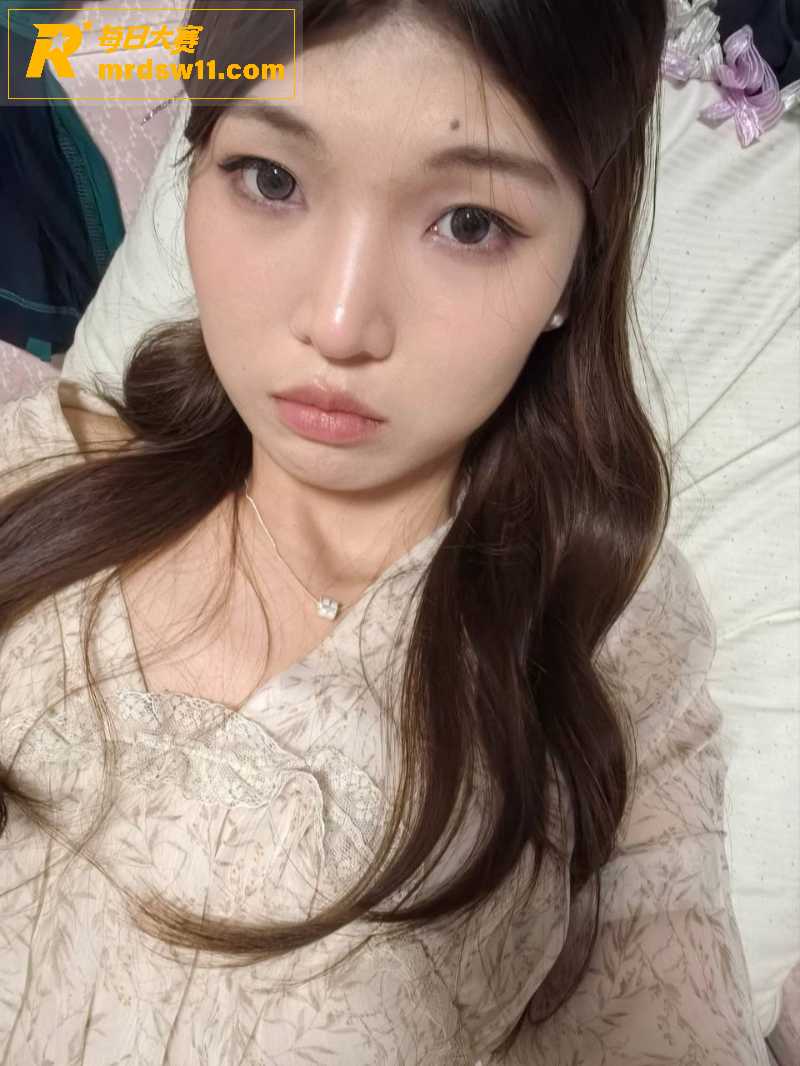 河北廊坊极品反差女大相关图片3