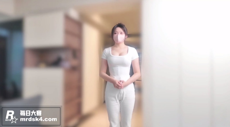 糖心Vlog巨乳女神相关图片2
