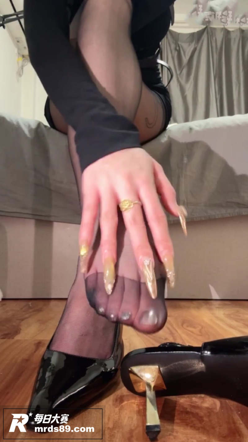 玩物社交足控女王 观相关图片8