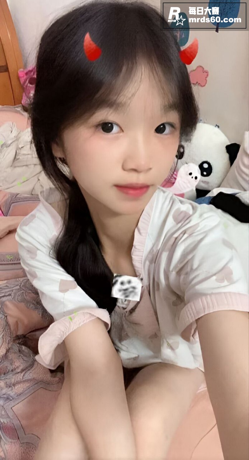 抖音热瓜！高颜值甜美相关图片1