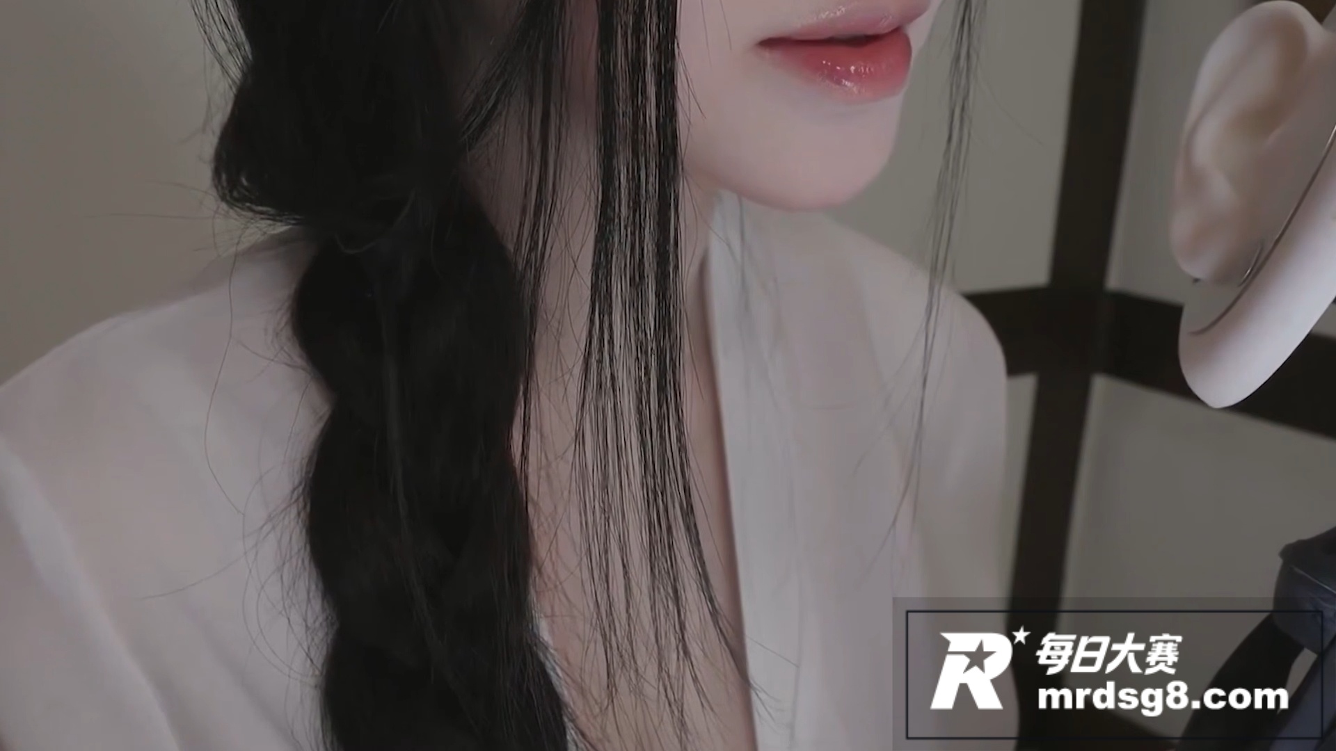 ASMR声控博主 Y相关图片3
