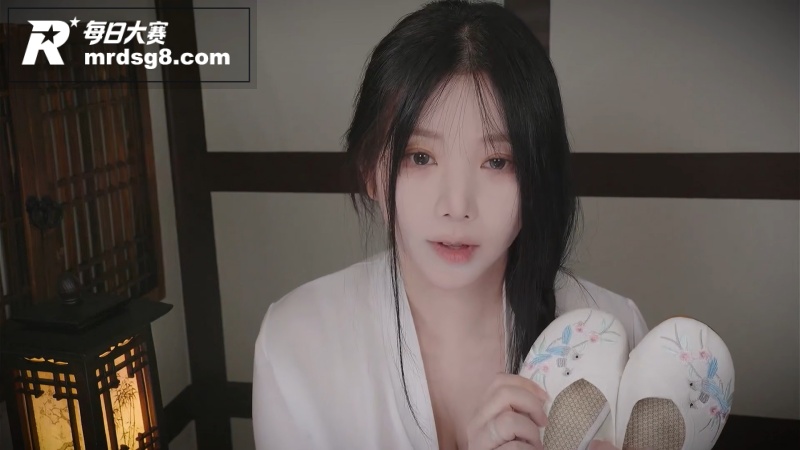 ASMR声控博主 Y相关图片4