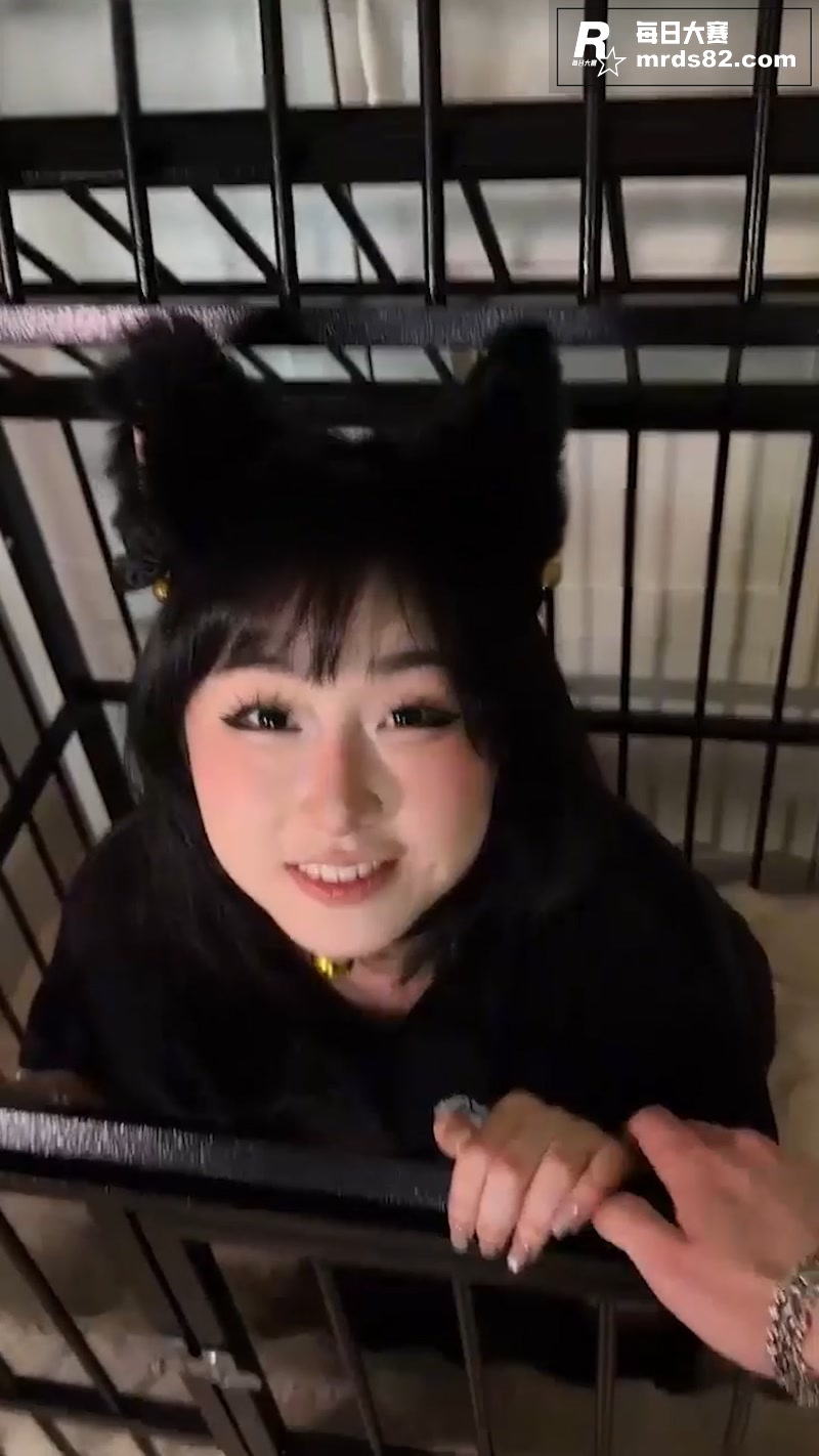 推特高人气女神 噗噗相关图片2